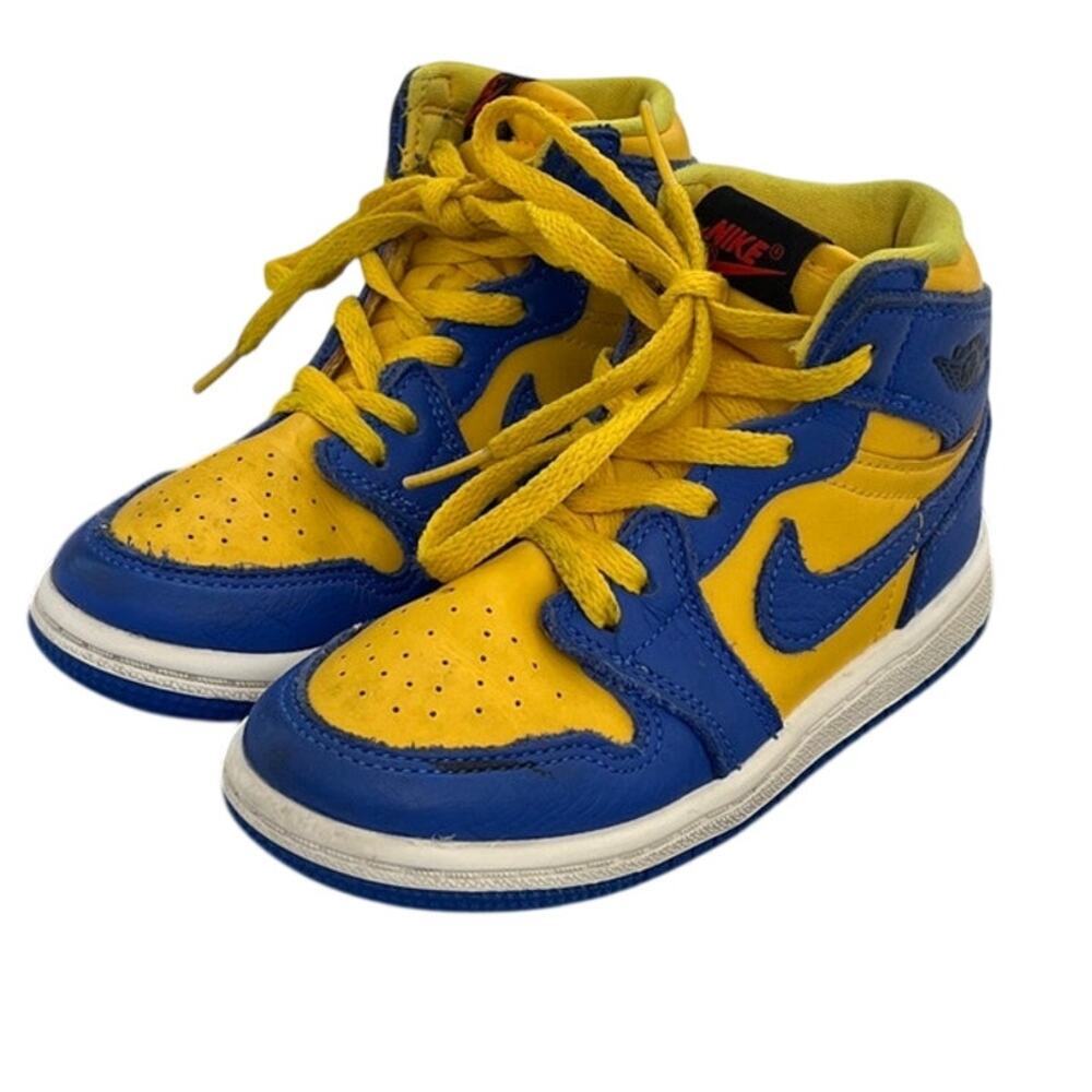 Boy's Nike Air Jordan 1 Retro FD2598-700 Leather Athletic Sneaker SZ 9C Yellow